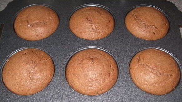 ШАГ 8. маффины с сюрпризом