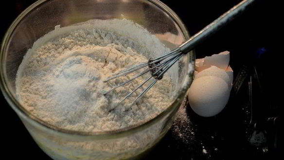 ШАГ 3. маффины с тремя видами сыра