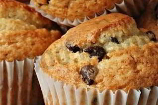 Маффины с тыквой и изюмом на сметане