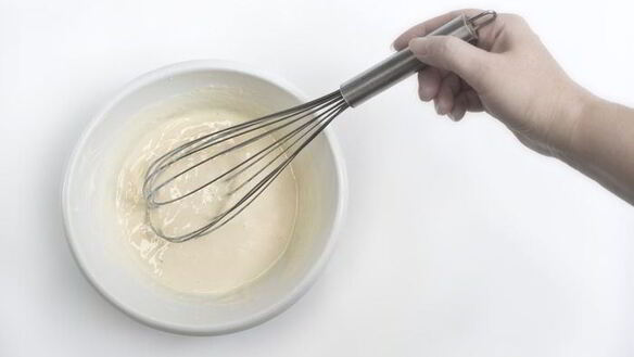 ШАГ 3. маффины с ягодами