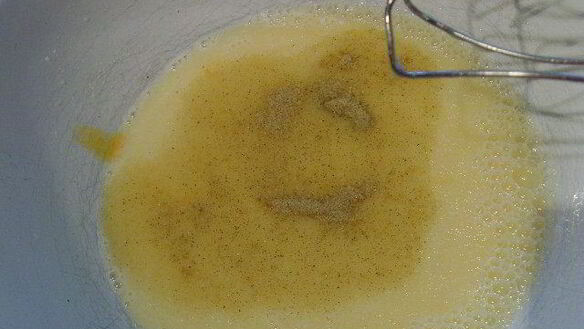 ШАГ 6. маффины со штрейзелем и ревенем