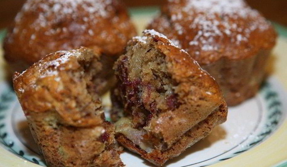 Рецепт медовые маффины с финиками и бананами