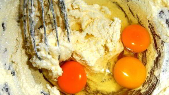 ШАГ 3. миндальные маффины с сюрпризом