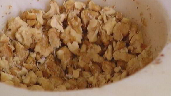 ШАГ 4. морковные маффины с грецкими орехами