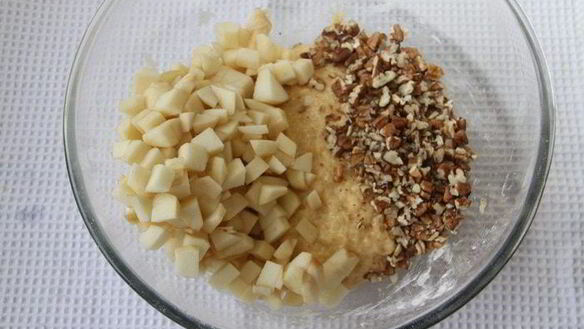 ШАГ 5. нежные маффины с яблоком и пеканом