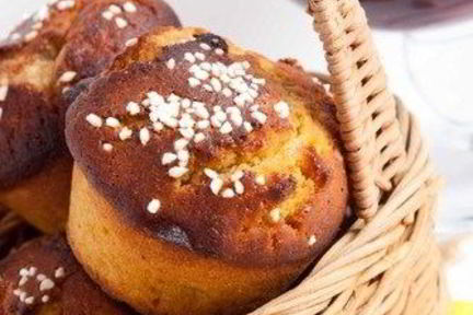 Постные вишневые маффины