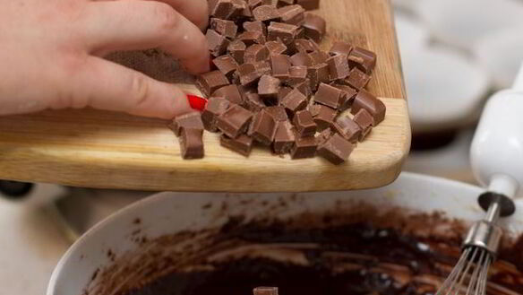 ШАГ 3. шоколадные маффины со взбитыми сливками