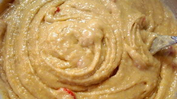 ШАГ 2. творожно-кукурузные маффины с бананами и клубникой