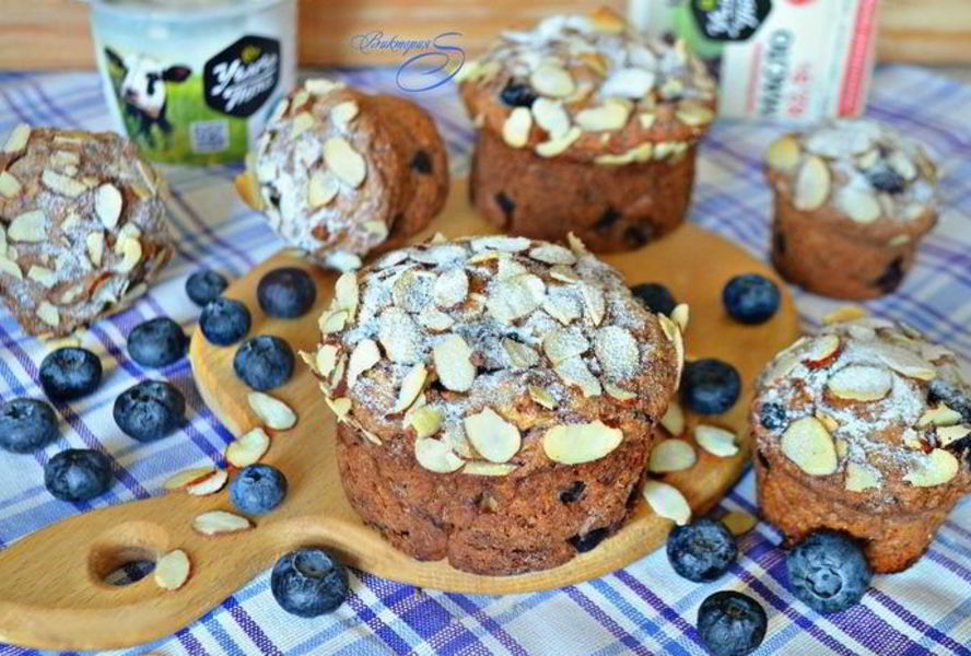 Творожные маффины с черникой