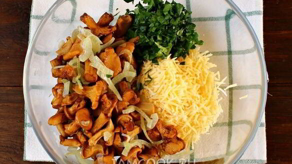 ШАГ 6. закусочные маффины с лисичками