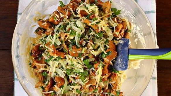 ШАГ 10. закусочные маффины с лисичками