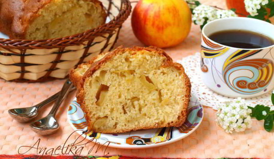 Рецепт манник на кефире с яблоками