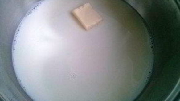 ШАГ 3. манник на молоке