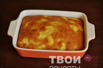 Манник с яблоками