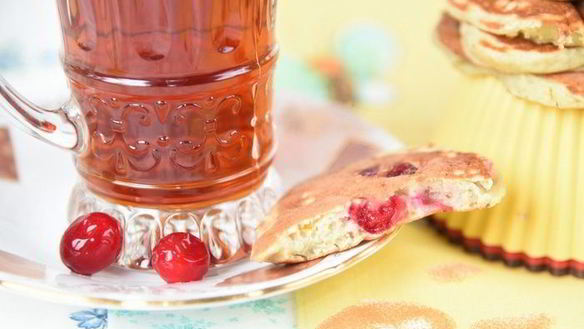 ШАГ 8. апельсиновые оладьи с клюквой