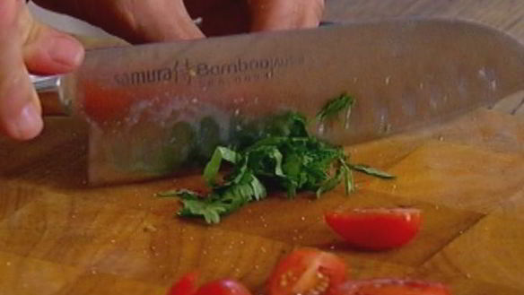 ШАГ 8. башенка из овсяных оладий, баклажана и феты