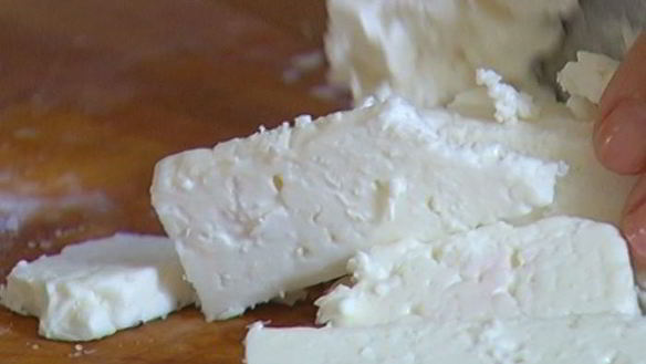 ШАГ 9. башенка из овсяных оладий, баклажана и феты