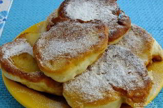 Дрожжевые оладьи на молоке