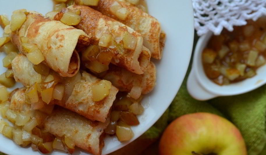 Рецепт фруктовые оладьи с томлеными грушами