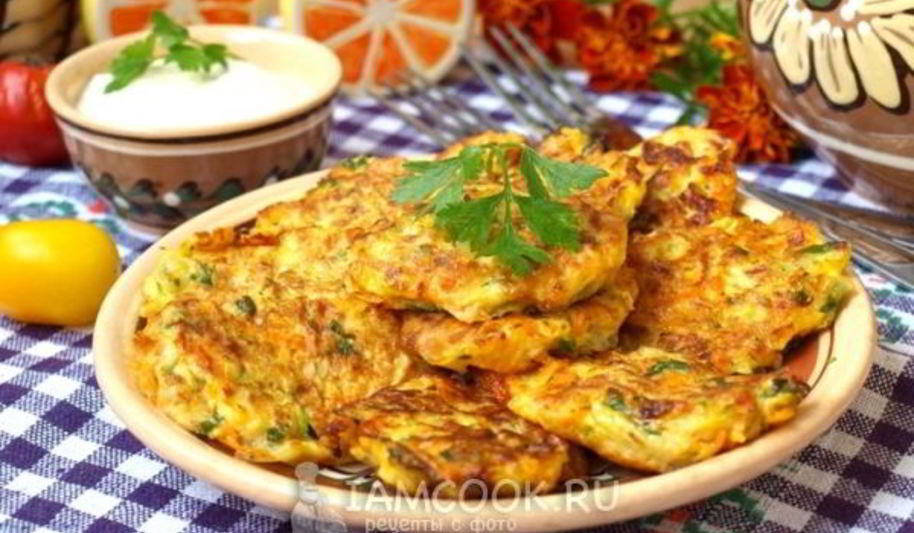 Рецепт кабачковые оладьи с морковью