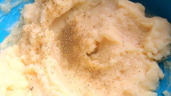 ШАГ 8. картофельные оладьи зеленые