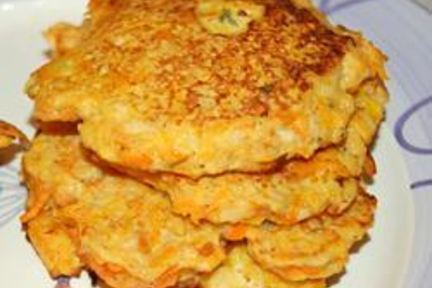 Морковные оладьи с яблоком