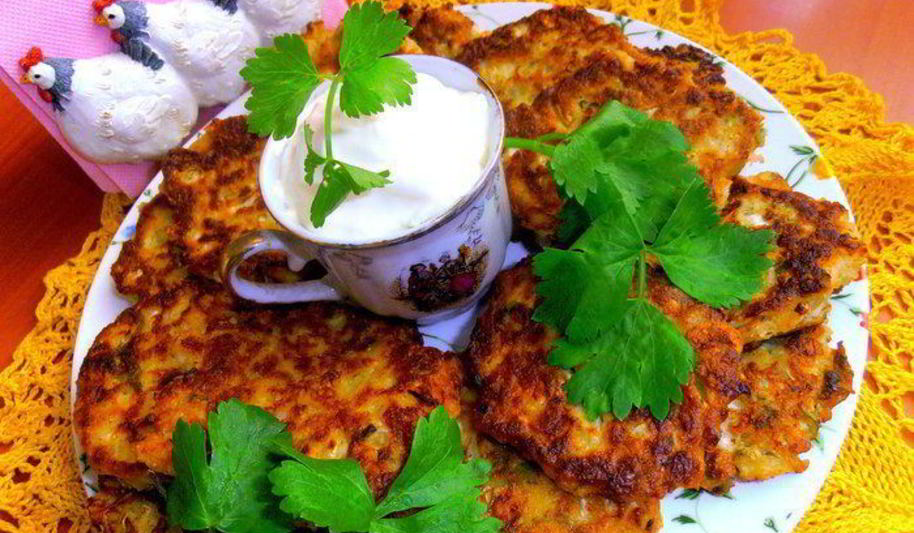 Рецепт оладушки из китайской капусты с брынзой