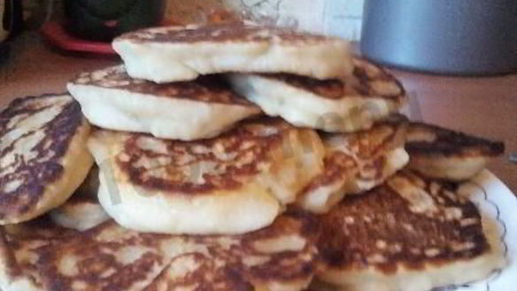 ШАГ 4. оладушки пышные без яиц на дрожжах