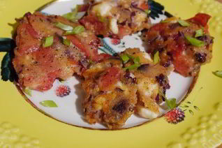 Оладушки с помидорами и сыром