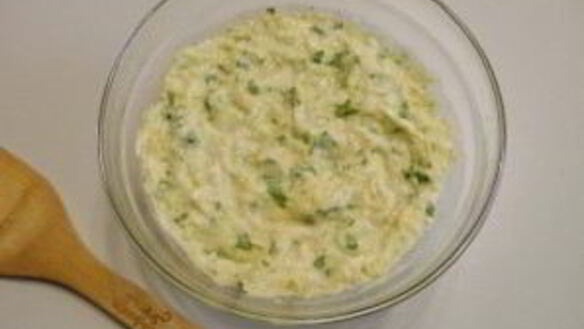 ШАГ 5. оладьи из кабачков с сыром