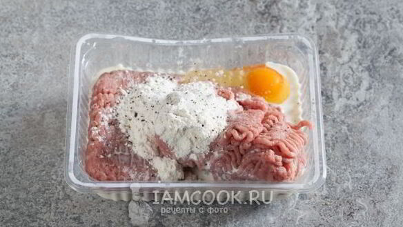 ШАГ 5. оладьи из куриного фарша