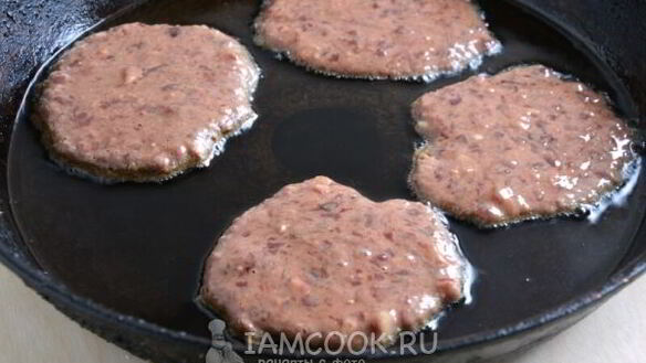 ШАГ 8. оладьи из куриной печени