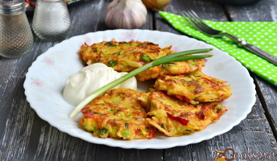 Рецепт оладьи из овощей с куриным фаршем