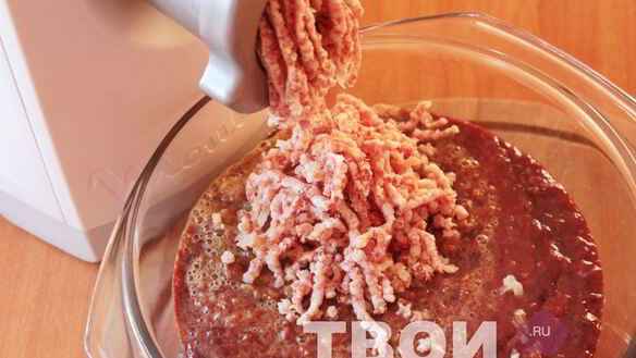 ШАГ 2. оладьи из печени свиной