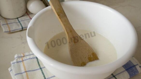 ШАГ 3. оладьи из прокисшего молока пышные на дрожжах