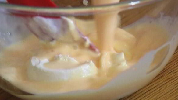 ШАГ 5. оладьи из рикотты с карамелизированной грушей