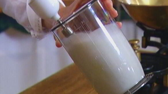 ШАГ 8. оладьи из рикотты с карамелизированной грушей