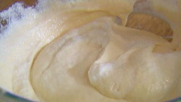 ШАГ 9. оладьи из рикотты с карамелизированной грушей