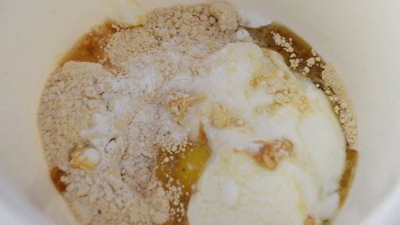 ШАГ 2. оладьи из соевой муки