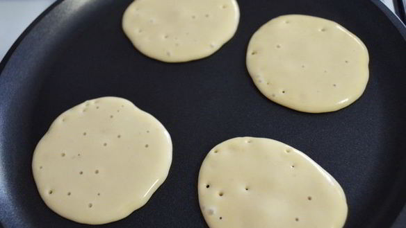 ШАГ 4. оладьи из соевой муки