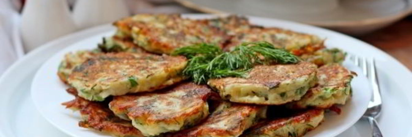 Оладьи из цветной капусты и картофеля