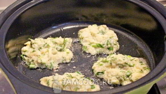 ШАГ 9. оладьи из цветной капусты и картофеля