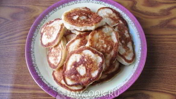 ШАГ 9. оладьи на дрожжах с яблоками