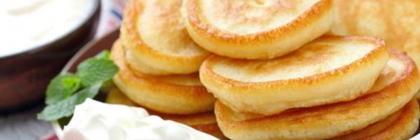 Оладьи на кефире с дрожжами