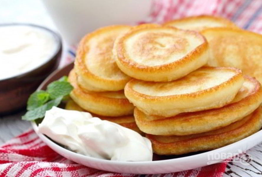 Оладьи на кефире с дрожжами