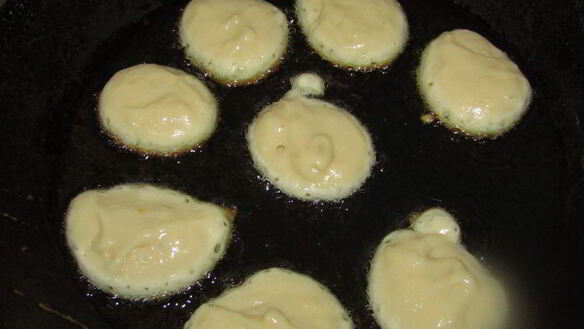 ШАГ 3. оладьи на ряженке