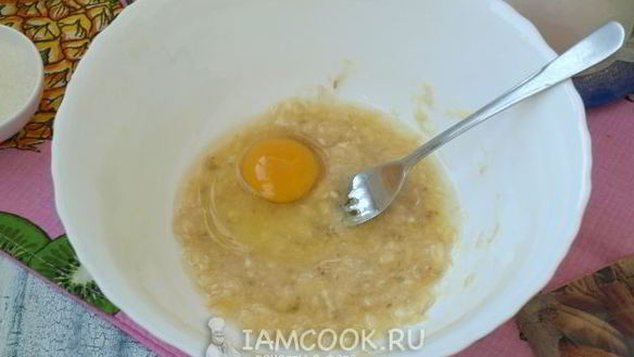 ШАГ 6. оладьи с бананом на кефире