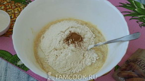 ШАГ 8. оладьи с бананом на кефире