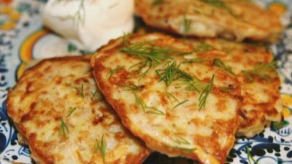 ШАГ 9. овсяные оладьи с картофелем, сыром и беконом