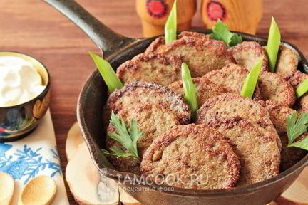 Печеночные оладьи с манкой